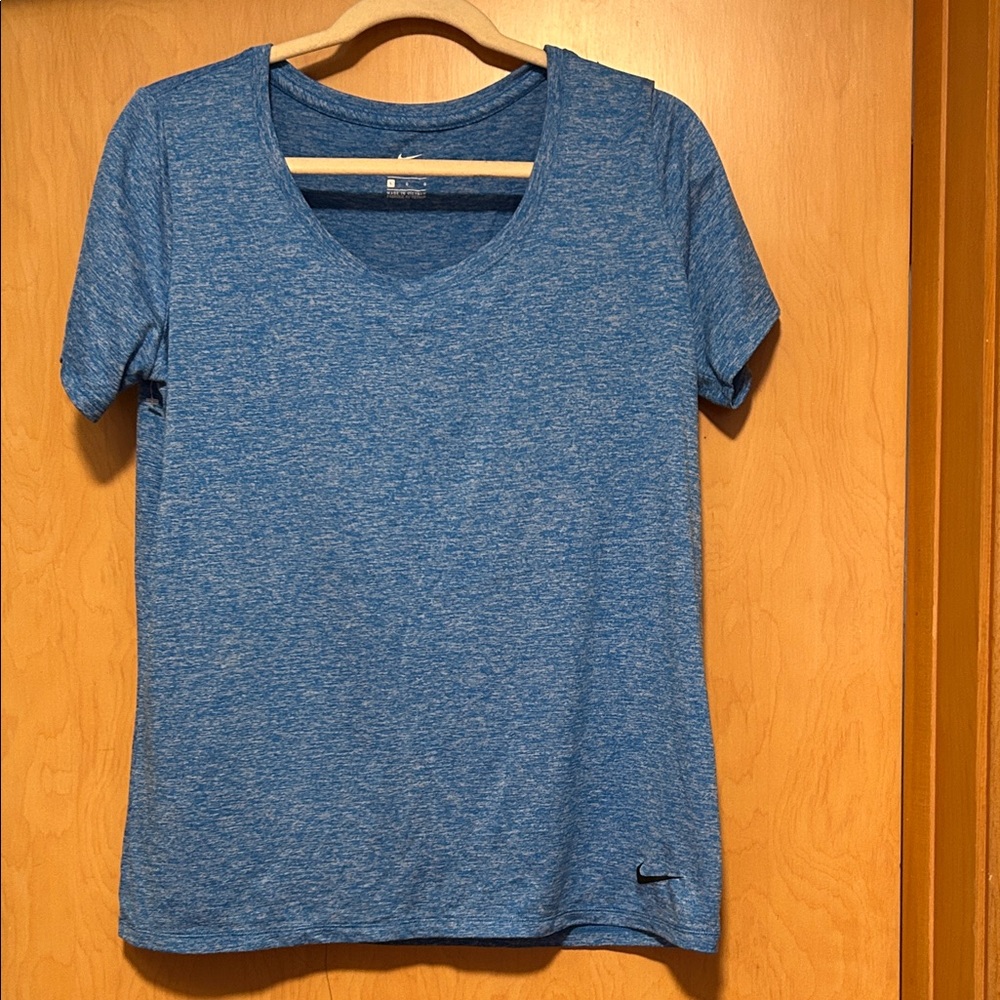 Nike Women’s Heathered Blue Short-Sleeve V-Neck Tee